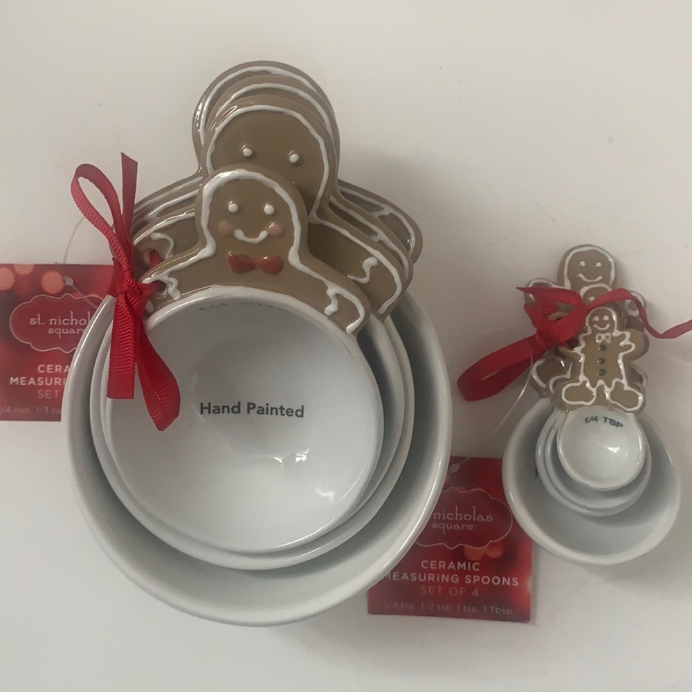 Christmas St. Nicholas Square Ceramic Measuring Cups & Spoons.